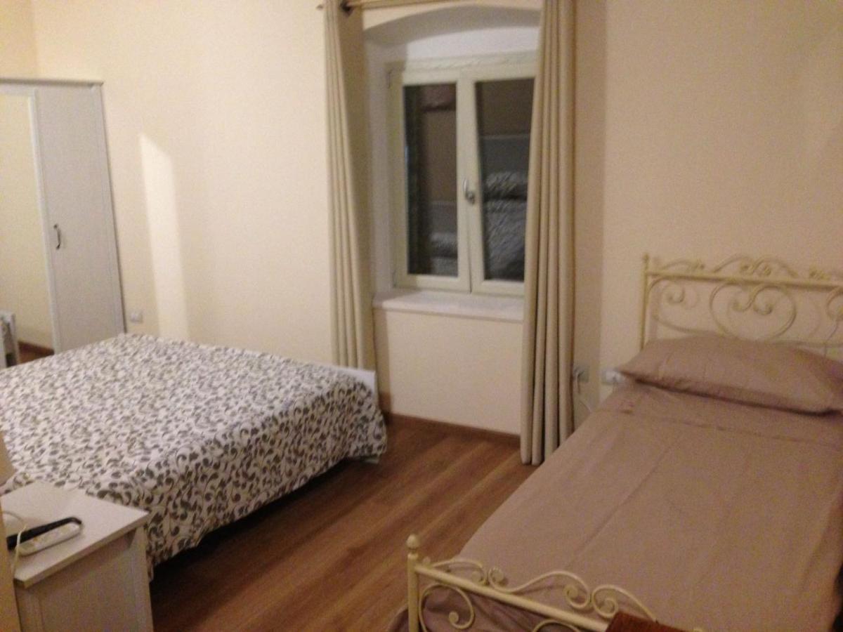 B&B Da Manu Монсеррато Экстерьер фото